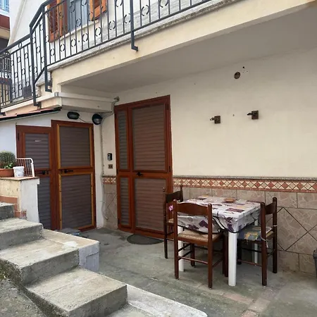 Casa *